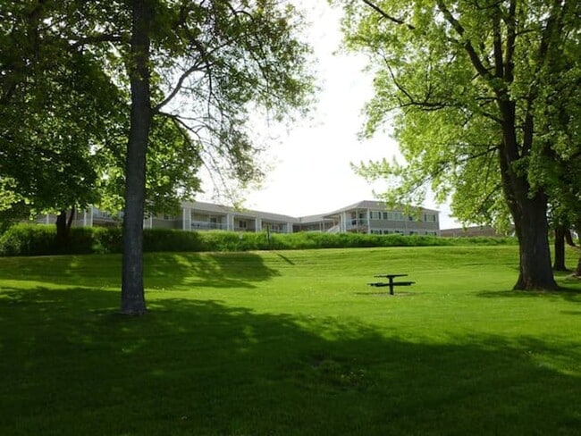 1 Kootenai Ave in Polson, MT - Building Photo - Building Photo