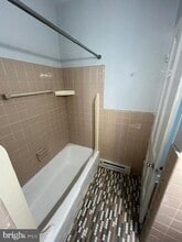 35 W Main St in Mechanicsburg, PA - Building Photo - Building Photo