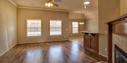 16208 Crested Owl Dr in Edmond, OK - Building Photo - Building Photo