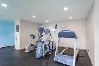 Roosevelt West Apartments in Williston, ND - Building Photo - Interior Photo