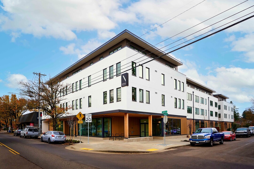 Novus in Portland, OR - Building Photo