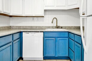 4440 Turquoise Dr in Affton, MO - Building Photo