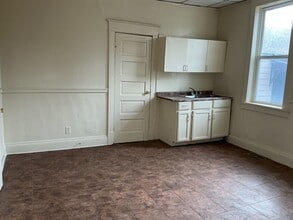 769-771-771 W Windlake Ave in Milwaukee, WI - Building Photo - Building Photo
