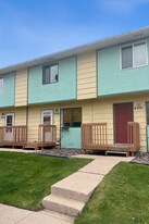 4403 E Pikes Peak Ave in Colorado Springs, CO - Building Photo