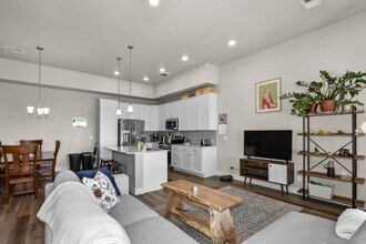 6826 School House Dr in Timnath, CO - Building Photo - Building Photo