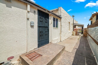 2805 Grant Ave in El Paso, TX - Building Photo - Building Photo