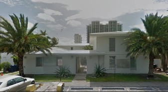 7937 West Dr in Miami Beach, FL - Foto de edificio - Building Photo