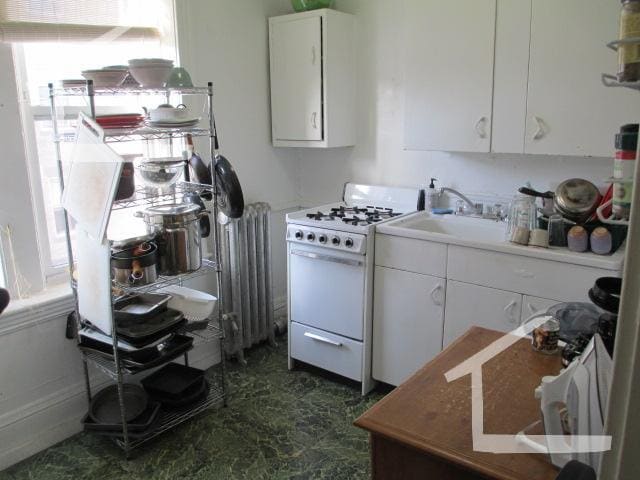 1381 Commonwealth Ave in Boston, MA - Building Photo - Building Photo