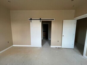 7493 N Paw St in Wasilla, AK - Building Photo - Building Photo