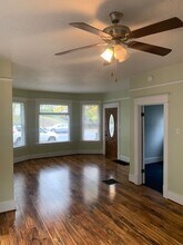 3738 SE Milwaukie Ave in Portland, OR - Building Photo - Building Photo