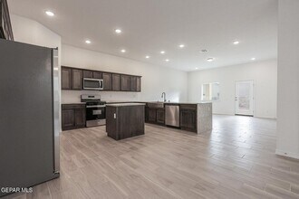 14309 Chris Zingo Ln in El Paso, TX - Building Photo - Building Photo
