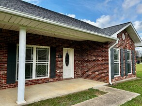 346 Delia Dr in Leesville, LA - Building Photo - Building Photo