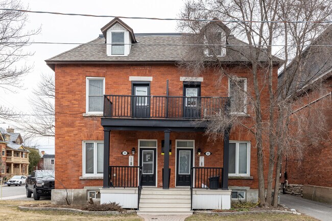 385 Daly Av in Ottawa, ON - Building Photo - Building Photo