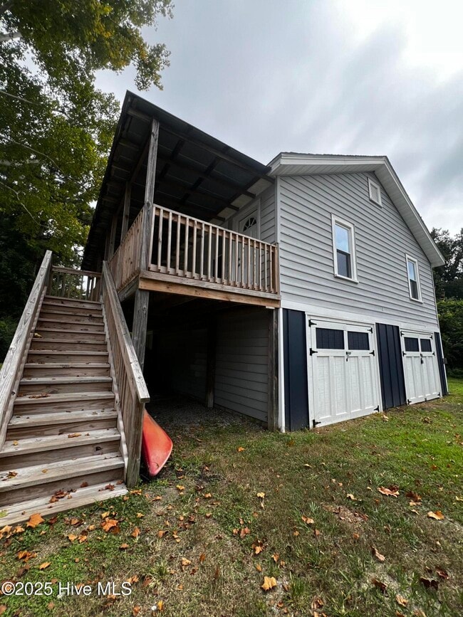 property at 94 Old Lanvale Rd NE