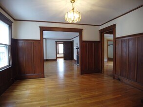 32 Waverley St in Belmont, MA - Building Photo - Building Photo