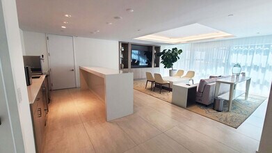 3100 N Ocean Dr in Riviera Beach, FL - Foto de edificio - Building Photo