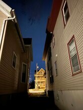 1042 E Gorham St in Madison, WI - Building Photo - Building Photo