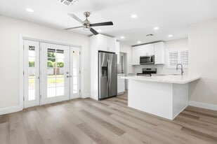 533 W Missouri Ave in Phoenix, AZ - Building Photo