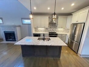 1014 Curdwood Blvd in Nashville, TN - Building Photo - Building Photo