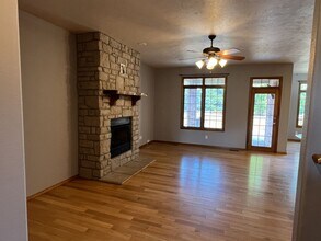 4542 S Lafontaine Ave in Springfield, MO - Building Photo - Building Photo