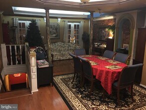 433 W Girard Ave in Philadelphia, PA - Building Photo - Building Photo