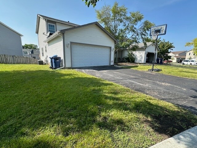 1008 Southbridge Ln in Schaumburg, IL - Building Photo - Building Photo