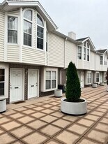 5041 Warren St in Skokie, IL - Building Photo