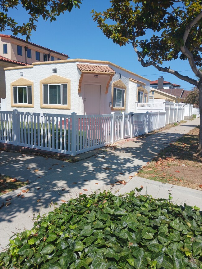 801 St Rentals in Redondo Beach, CA