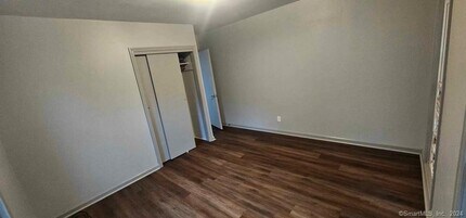 99 Oak St in Naugatuck, CT - Building Photo - Building Photo