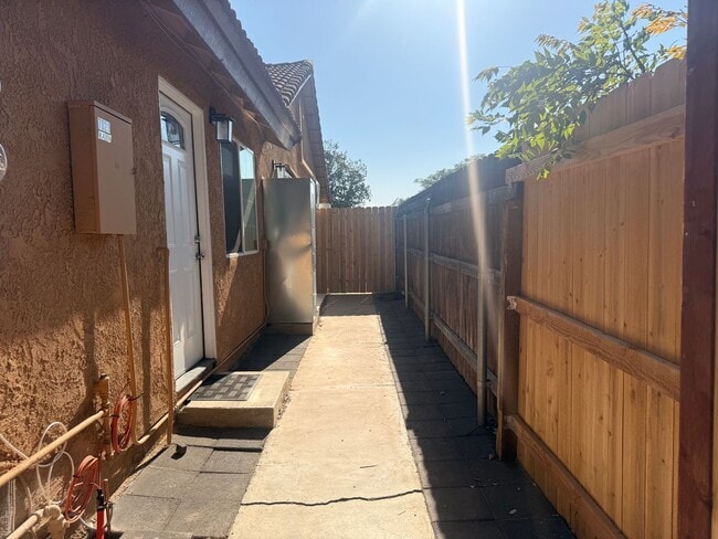 property at 7021 Rutland Ave