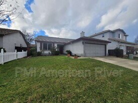 8233 Windmill Oaks Pl in Antelope, CA - Building Photo