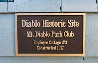 136 El Centro in Diablo, CA - Building Photo - Building Photo