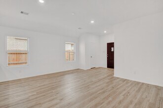 18411 Cobalt Cove Ln in Hockley, TX - Building Photo - Building Photo