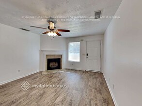 385 Crestfield Cir in Covington, GA - Building Photo - Building Photo