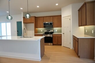 8107 Kallum Dr in Lincoln, NE - Building Photo - Building Photo