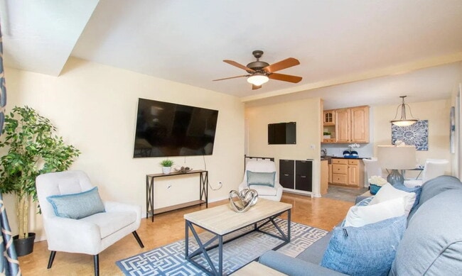 292 Tradewinds Dr in San Jose, CA - Building Photo - Building Photo