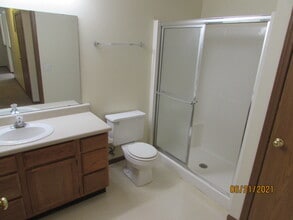 10 Woodridge Ct in Madison, WI - Building Photo - Building Photo