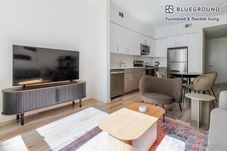 22271 Foothill Blvd, Unit SI FL4-ID1702 in Hayward, CA - Foto de edificio - Building Photo