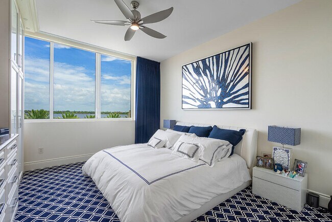 3000 S Ocean Blvd in Palm Beach, FL - Building Photo - Building Photo