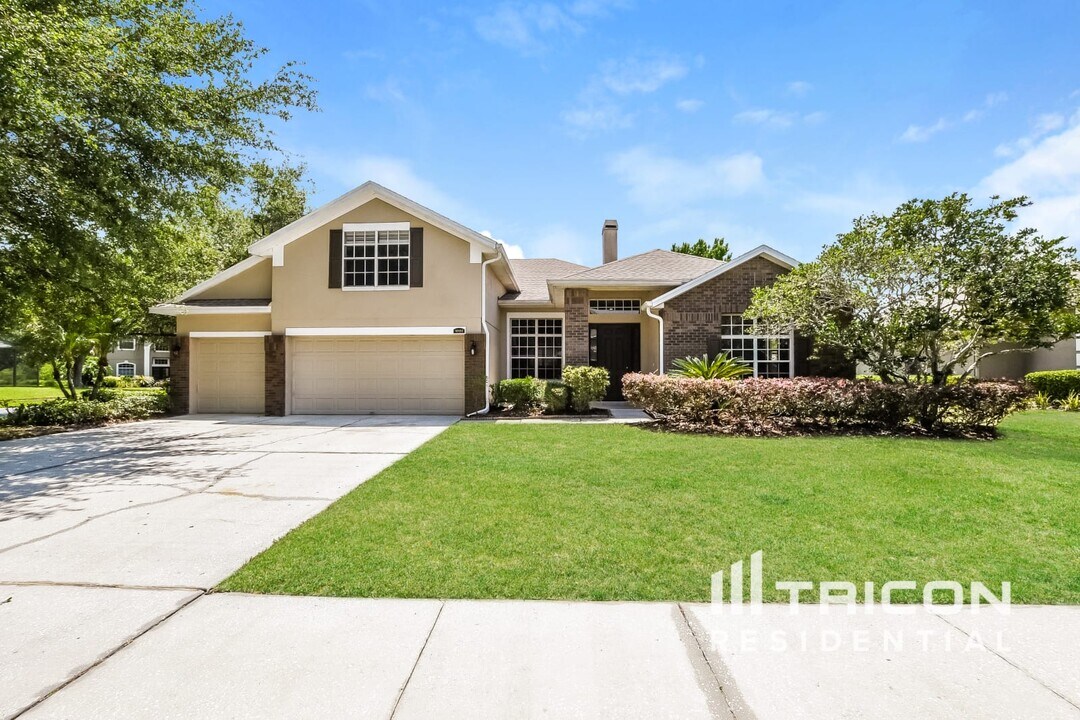 12102 Rebeccas Run Dr in Winter Garden, FL - Building Photo
