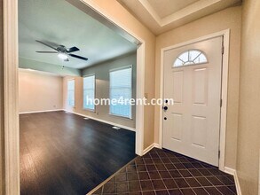 11211 W 71st St in Shawnee, KS - Building Photo - Building Photo