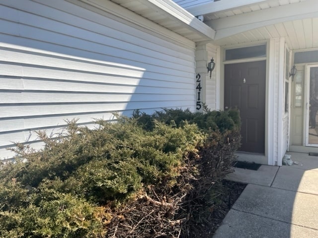 2415 Reflections Dr in Aurora, IL - Building Photo - Building Photo