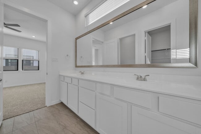 property at 3244 Loam Ln