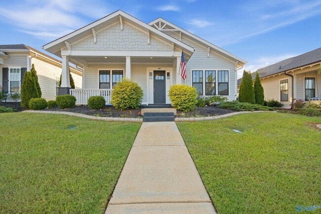 property at 240 Farmhouse Dr