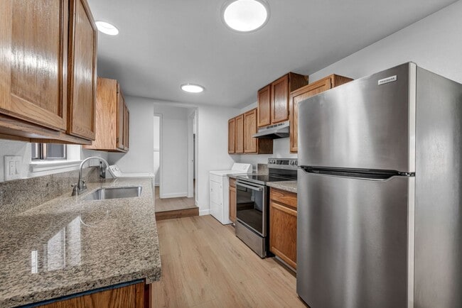 property at 737 16th St