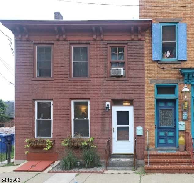 17 N Franklin St