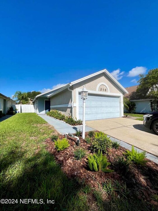 216 Charlemagne Cir in Ponte Vedra Beach, FL - Building Photo