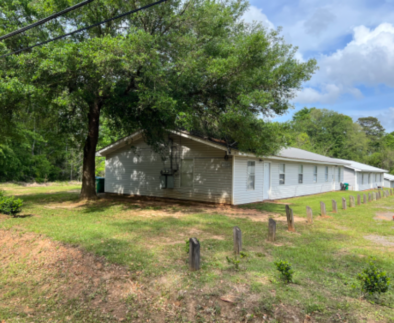 19490 Magnolia St in Citronelle, AL - Building Photo