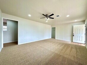 101 15th St in Levelland, TX - Building Photo - Building Photo