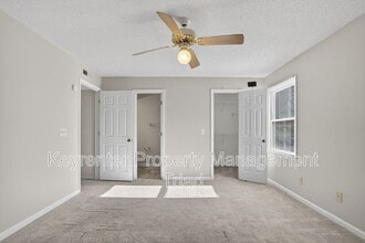 3701 Cotswold Terrace in Greensboro, NC - Foto de edificio - Building Photo